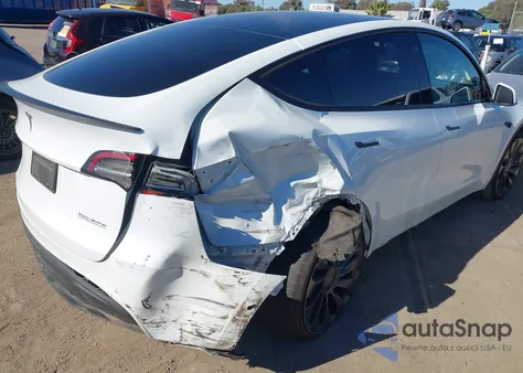 2022 Tesla Model Y Performance Dual Motor All-Wheel Drive из США, поврежденный, VIN 7SAYGDEF6NF495321